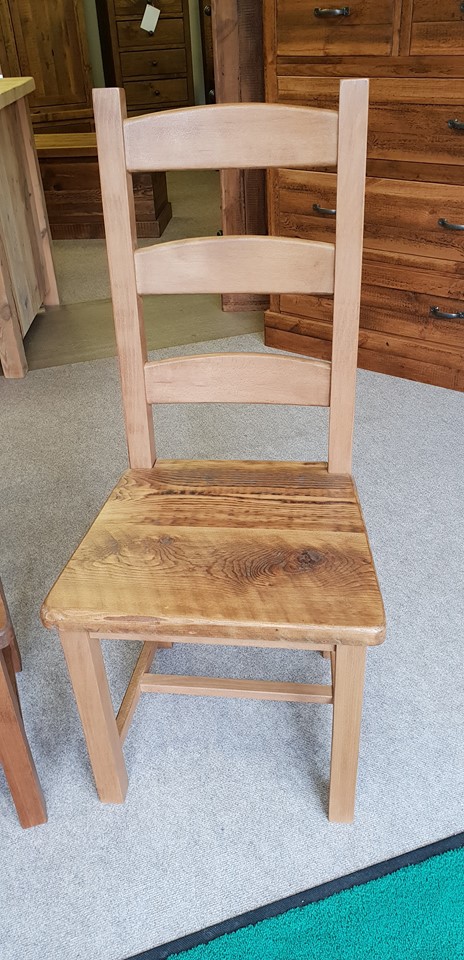 Provence Chair (Waxed)