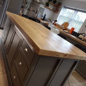 reclaimed wood kitchen centre island