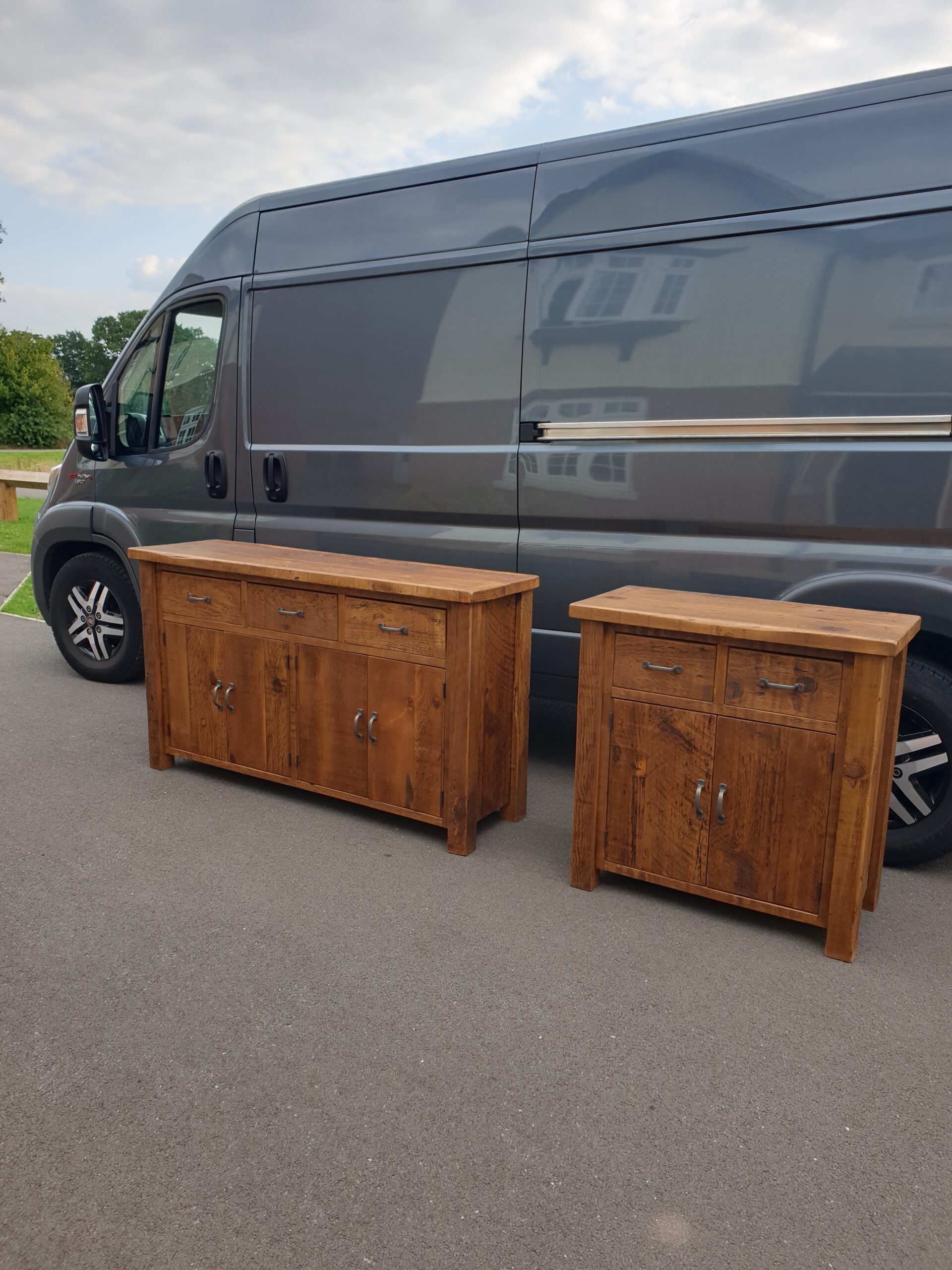 Double Door Sideboard - Image 5