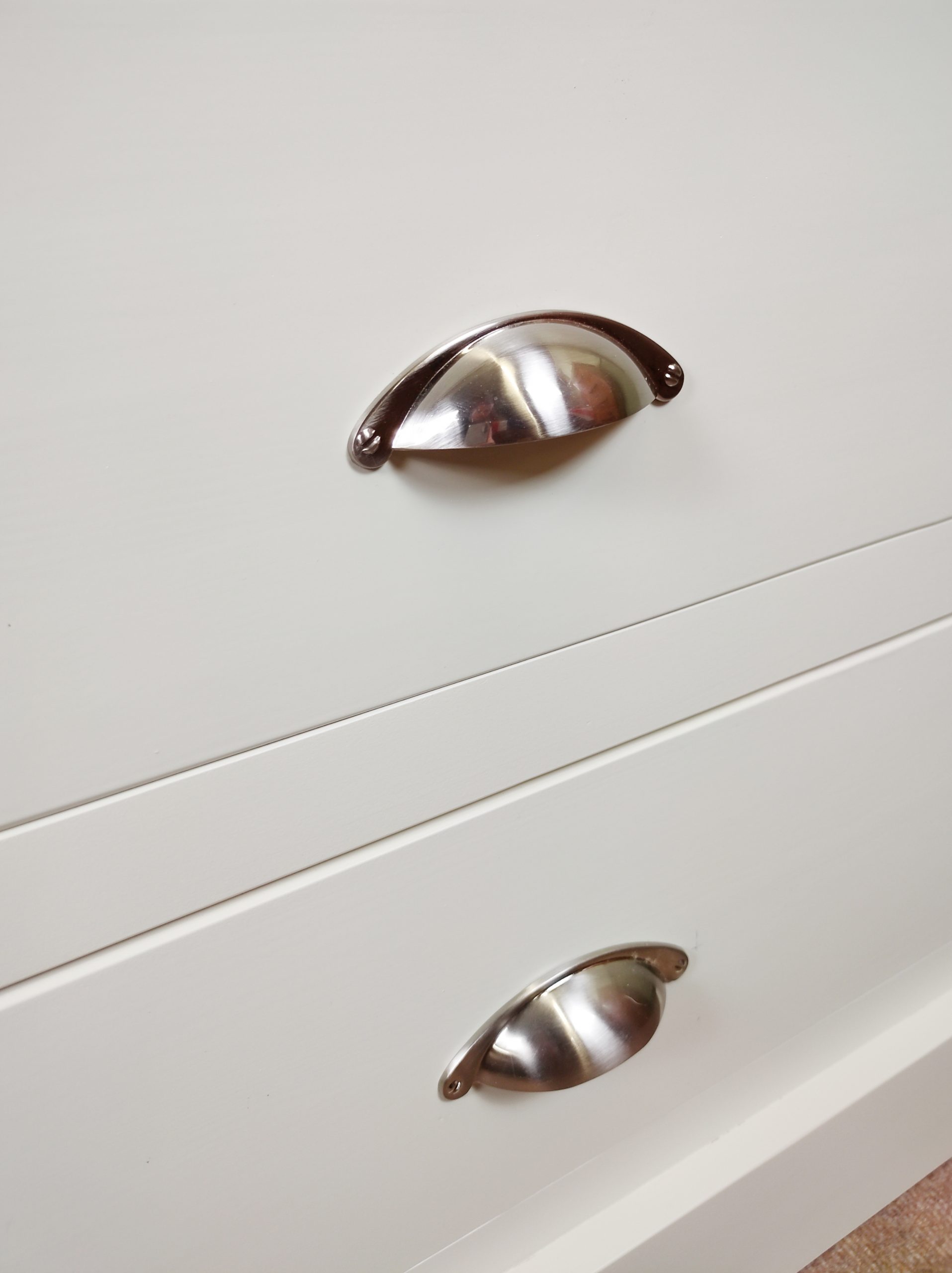 Wardrobe triple painted - Image 9