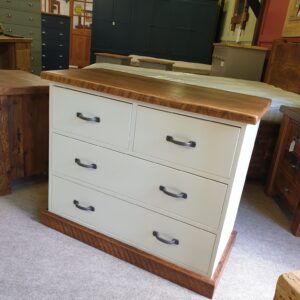 Royal Chest of Drawers 2 Over 2